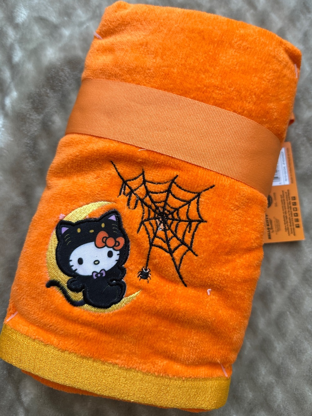 Hello Kitty Halloween Black Cat Hand Towels